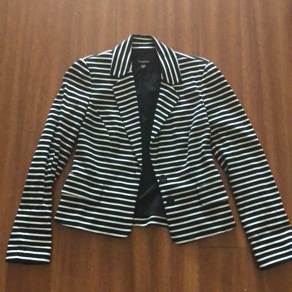 Bebe Blk/Wht Striped Blazer